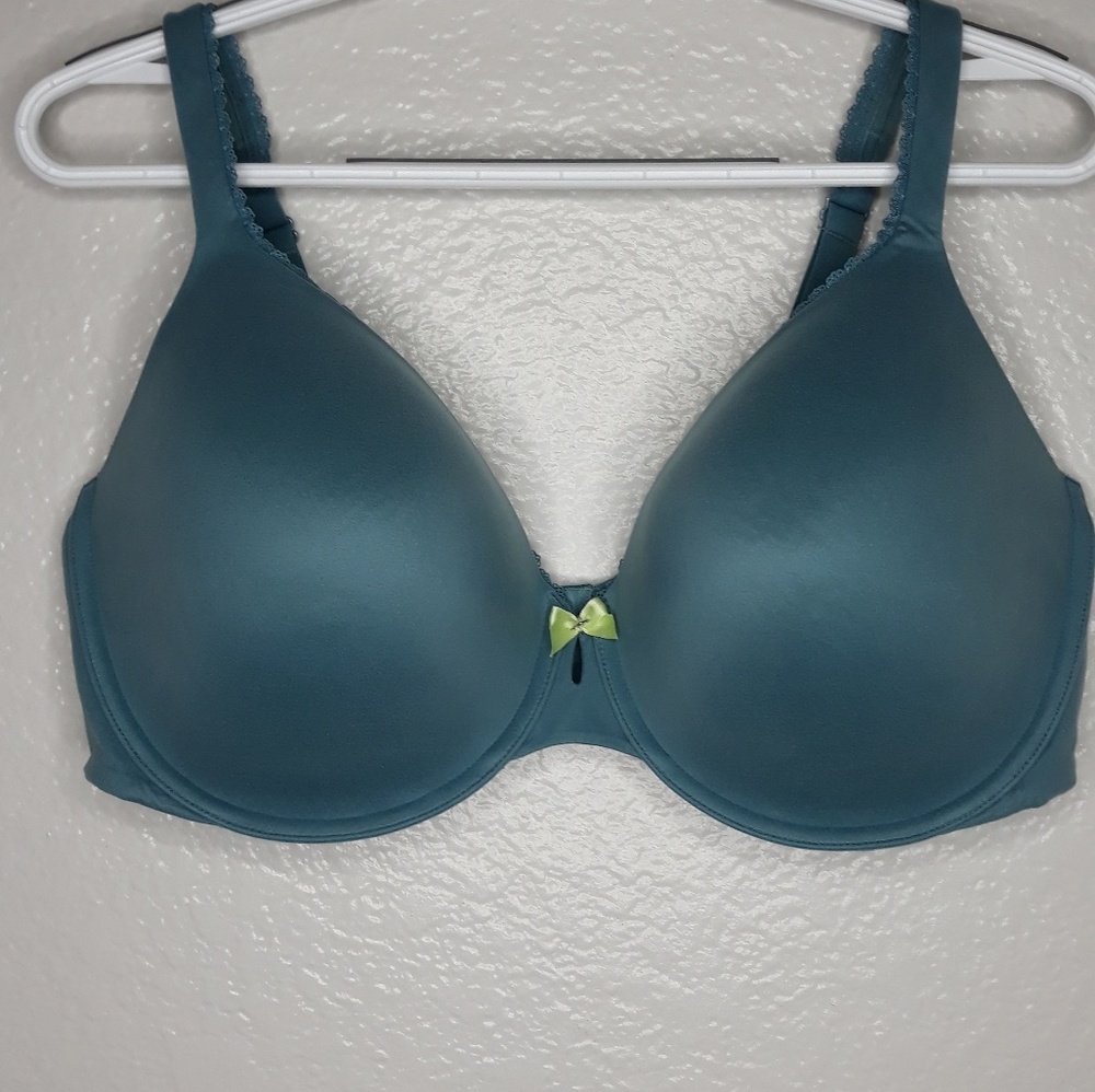 Victoria secret body by victoria bra